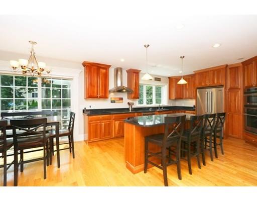77 Woodledge Rd, Needham, MA 02492 photo 4