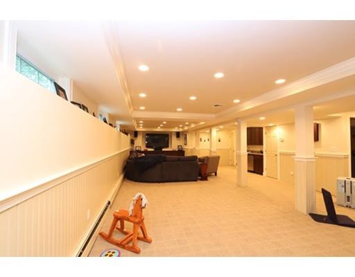77 Woodledge Rd, Needham, MA 02492 photo 17