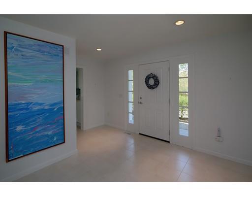 701 Main St, Barnstable, MA 02635 photo 4