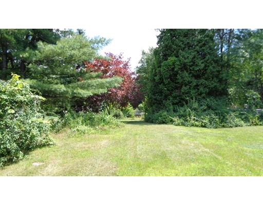 13 Barrows Rd, Worcester, MA 01609 photo 2