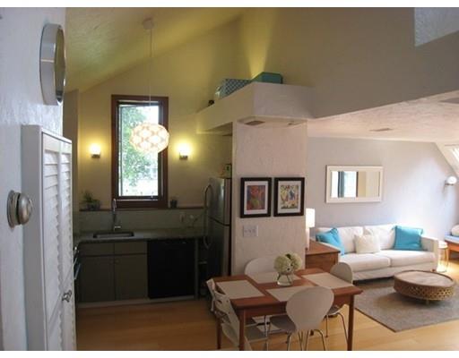 57 Stark Rd, Worcester, MA 01602 photo 2
