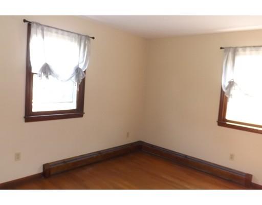 32 Elnora Dr, Worcester, MA 01606 photo 10