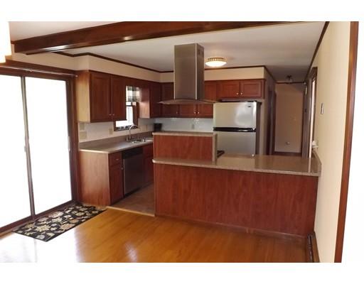 32 Elnora Dr, Worcester, MA 01606 photo 6