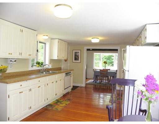 98 Elm St, Georgetown, MA 01833 photo 2