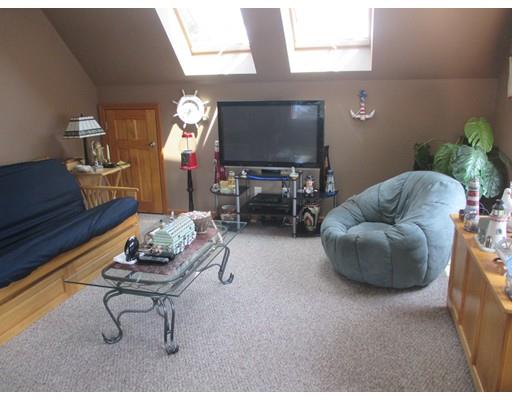 24 Everett St, Boston, MA 02128 photo 9