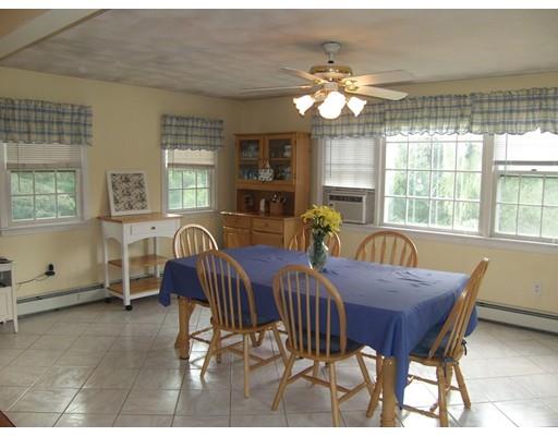 19 Walnut St, Danvers, MA 01923 photo 6