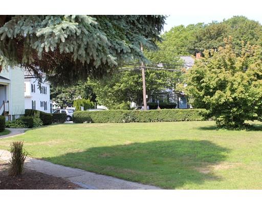 28 Poplar St, Danvers, MA 01923 photo 13
