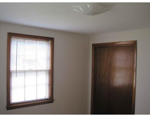 193 Westbrook Dr, Springfield, MA 01129 photo 22