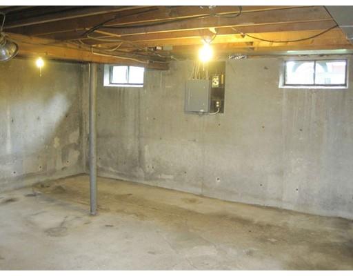 193 Westbrook Dr, Springfield, MA 01129 photo 19