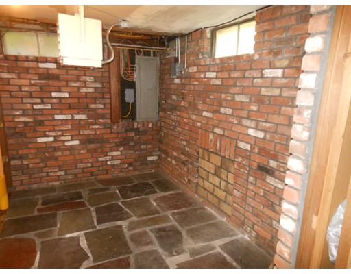 98 Line St, Easthampton, MA 01027 photo 12