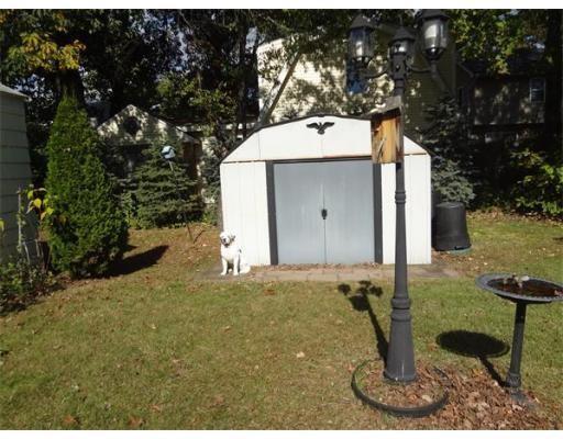 86 Merida St, Springfield, MA 01104 photo 11