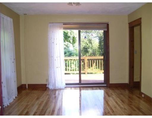25 Wendover Rd, Worcester, MA 01606 photo 4