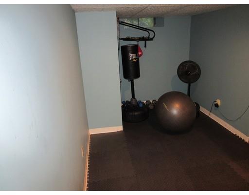 489 Elsbree #13, Fall River, MA 02720 photo 22