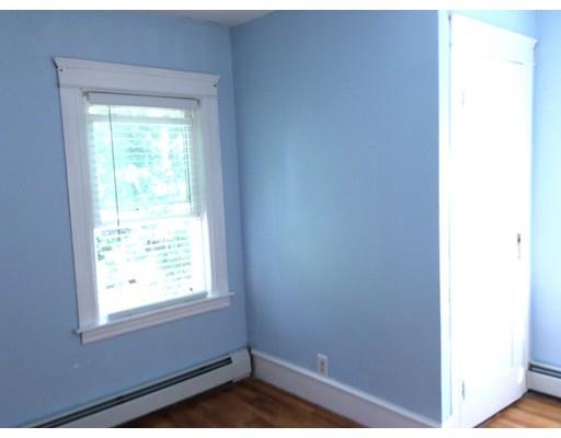 86 Glendale St, Worcester, MA 01602 photo 9
