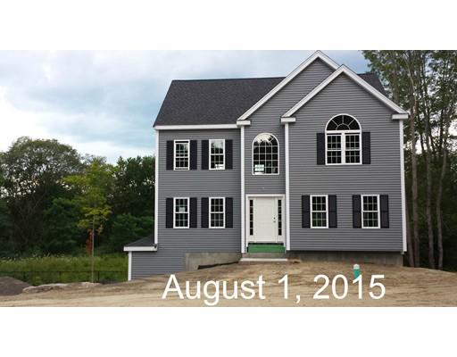 86 Queens Cir, Raynham, MA 02767 photo 1