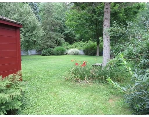 66 E Leverett Rd, Amherst, MA 01002 photo 4