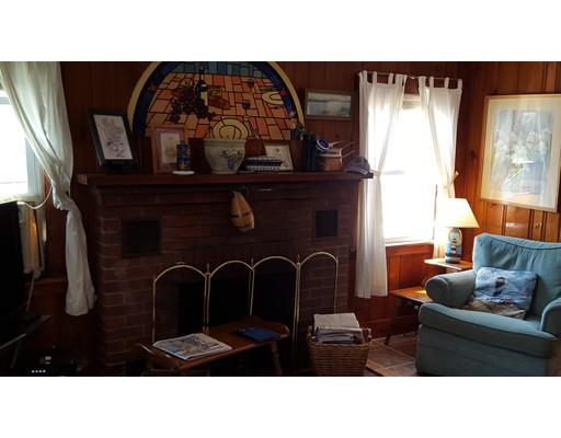 13 Bayview St, Wareham, MA 02571 photo 5