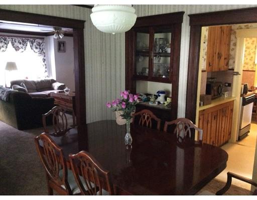 3 Edwidge St, Worcester, MA 01602 photo 4
