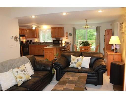27 Windsor Way, Mashpee, MA 02649 photo 11