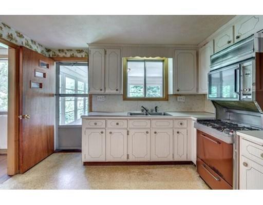 58 Hamilton Ave, Dedham, MA 02026 photo 12