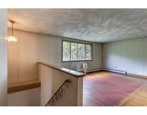 58 Hamilton Ave, Dedham, MA 02026 photo 6