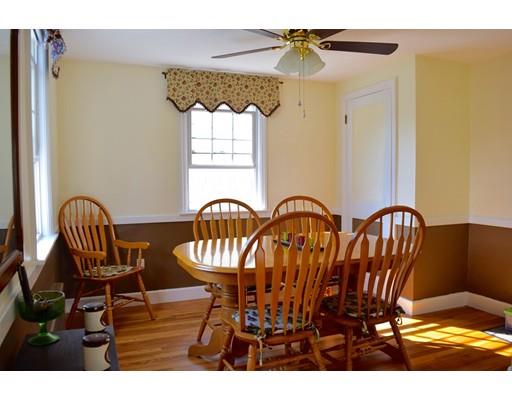 11 Winfield St, Dedham, MA 02026 photo 4