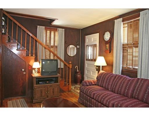 9 School St, Hudson, MA 01749 photo 5