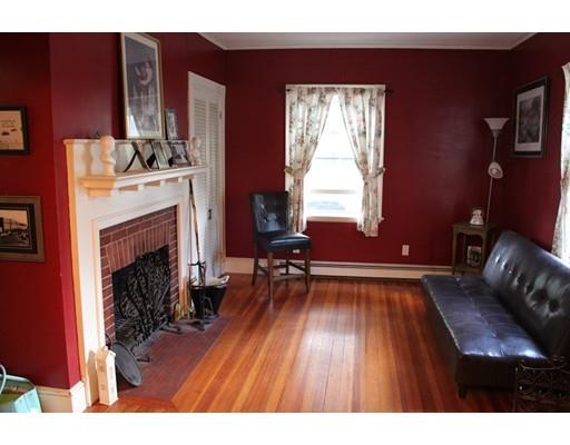 17 E Bacon St, Plainville, MA 02762 photo 7