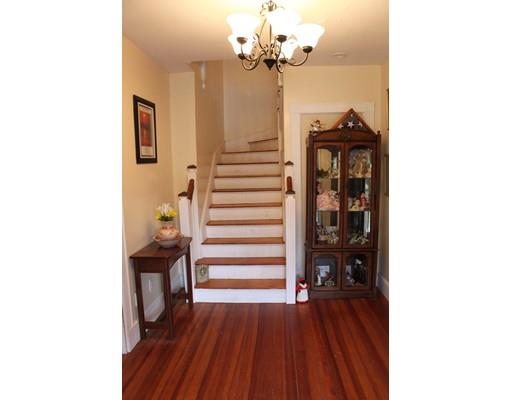 17 E Bacon St, Plainville, MA 02762 photo 2