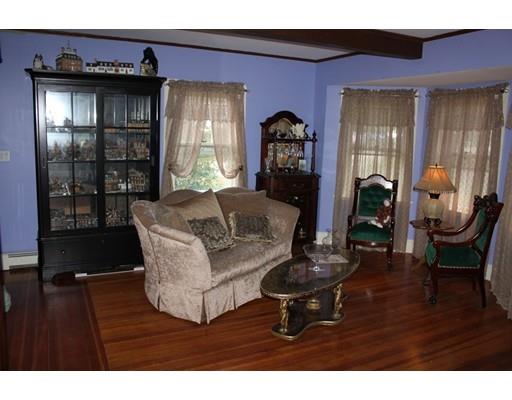 17 E Bacon St, Plainville, MA 02762 photo 6