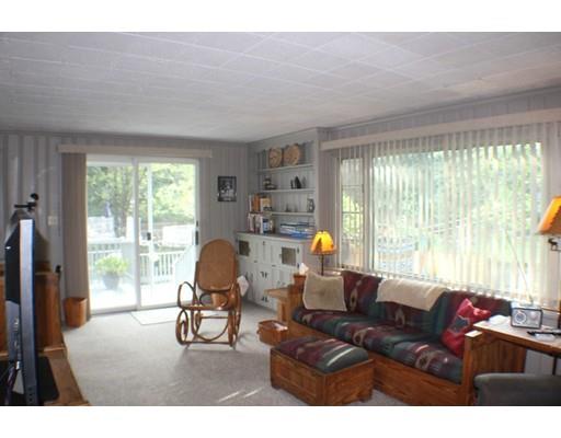 8 Hampton Rd, Stoneham, MA 02180 photo 11