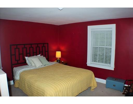 8 Hampton Rd, Stoneham, MA 02180 photo 6