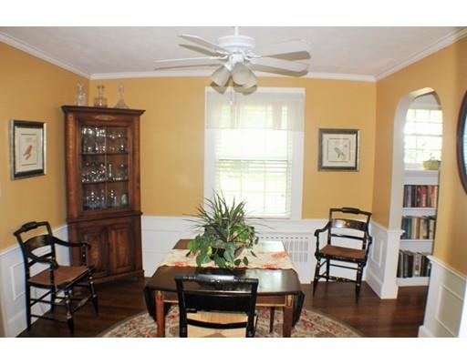 8 Hampton Rd, Stoneham, MA 02180 photo 9