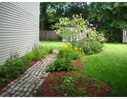 17 Mockingbird Ln, Maynard, MA 01754 photo 13