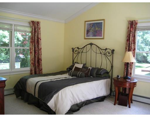 17 Mockingbird Ln, Maynard, MA 01754 photo 7