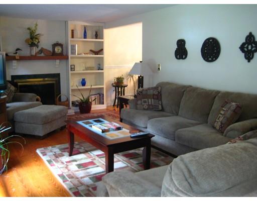 17 Mockingbird Ln, Maynard, MA 01754 photo 5