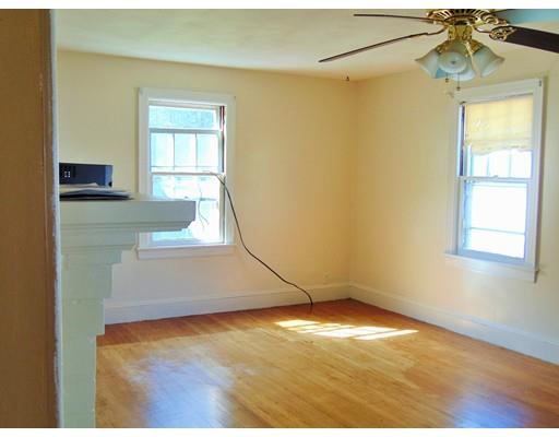 75 Kingsley St, Springfield, MA 01104 photo 10