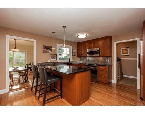 730 Plumtree Rd, Springfield, MA 01118 photo 6