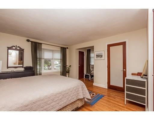 730 Plumtree Rd, Springfield, MA 01118 photo 12