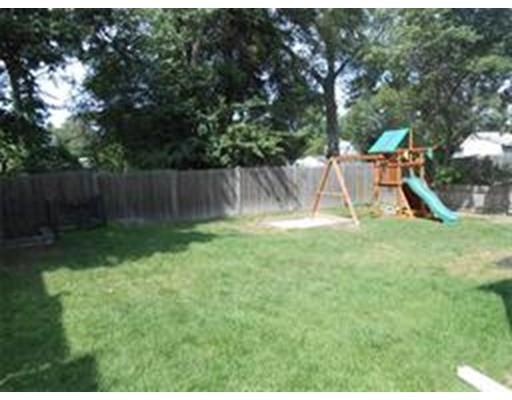 35 Pratt Ave, Dedham, MA 02026 photo 12