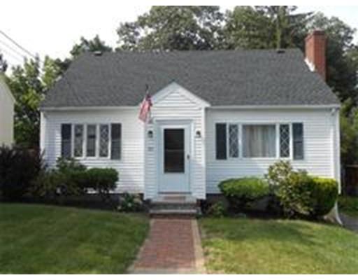 35 Pratt Ave, Dedham, MA 02026 photo 1