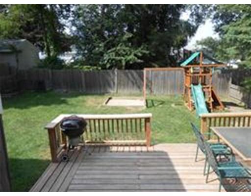 35 Pratt Ave, Dedham, MA 02026 photo 10