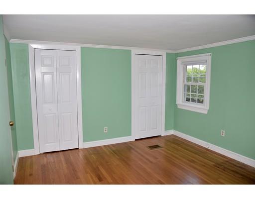 135 Taylor Ave, Dedham, MA 02026 photo 10