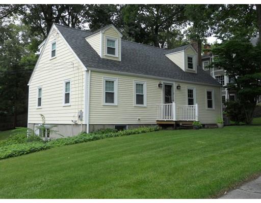 11 Bond St, Needham, MA 02492 photo 1