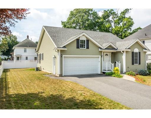21 Clitheroe St, Lowell, MA 01852 photo 2