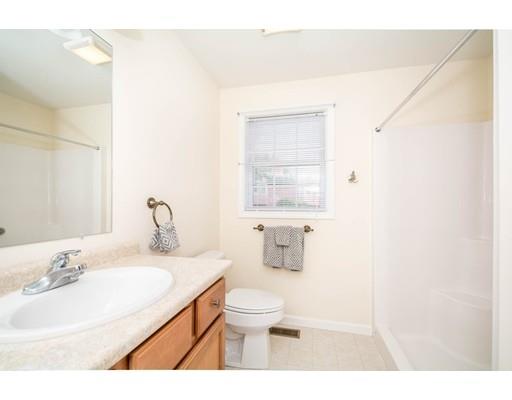21 Clitheroe St, Lowell, MA 01852 photo 12