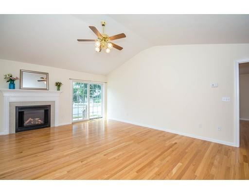 21 Clitheroe St, Lowell, MA 01852 photo 16