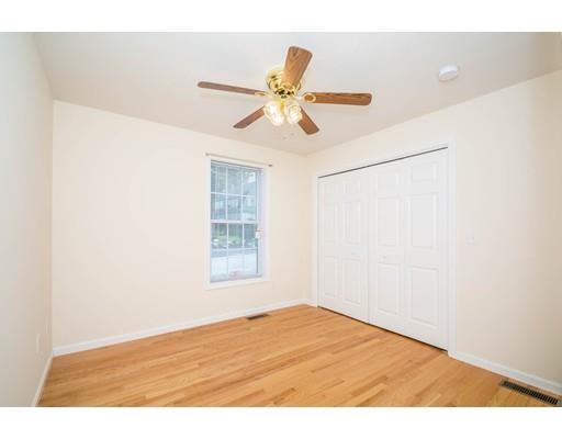 21 Clitheroe St, Lowell, MA 01852 photo 6