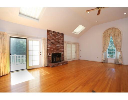 3 Centre St, Dover, MA 02030 photo 17