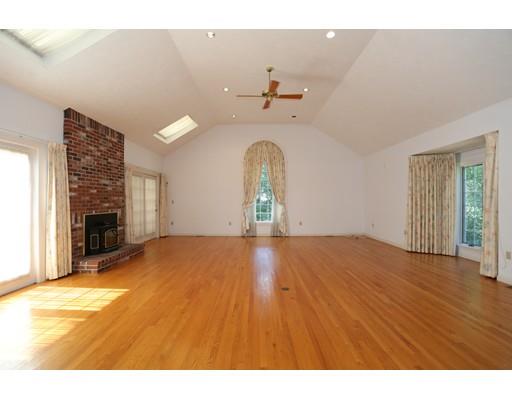 3 Centre St, Dover, MA 02030 photo 16